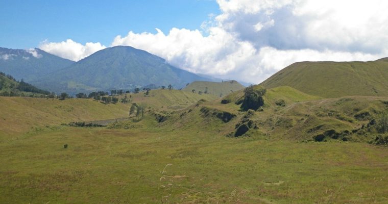 KEINDAHAN PLATEU IJEN DI BONDOWOSO YANG JARANG DIKETAHUI