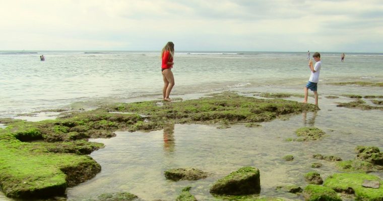 LABUAN SAIT, PANTAI DI ULUWATU YANG BUAT TRAVELER JATUH HATI