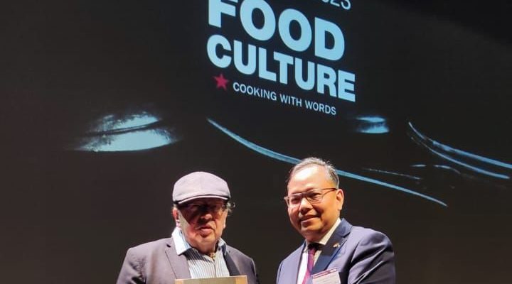 2 BUKU GASTRONOMI INDONESIA MENANGI GOURMAND WORLD COOKBOOK AWARDS 2023