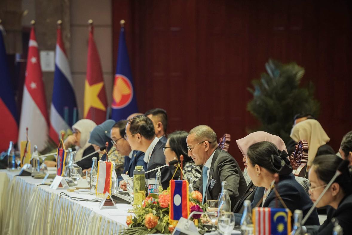 IMPLEMENTASI ASEAN MRA-TP TINGKATKAN KUALITAS PENDIDIKAN PARIWISATA SESUAI KEBUTUHAN INDUSTRI