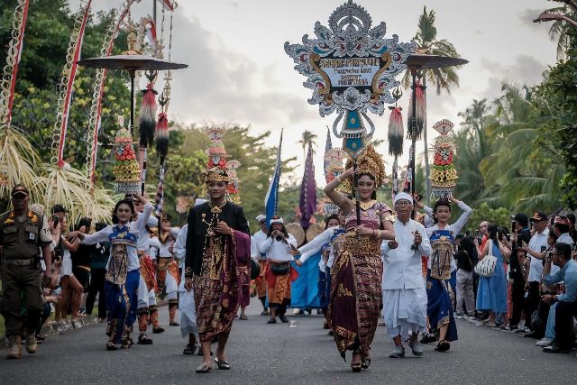 MENPAR: BALI BUKAN DESTINASI DENGAN WISATAWAN BERLEBIH, NAMUN PENYEBARAN WISATAWANNYA BELUM MERATA