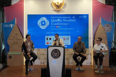 KEMENPAREKRAF DUKUNG PELAKSANAAN THE 1ST INDONESIA QUALITY TOURISM CONFERENCE DI BALI