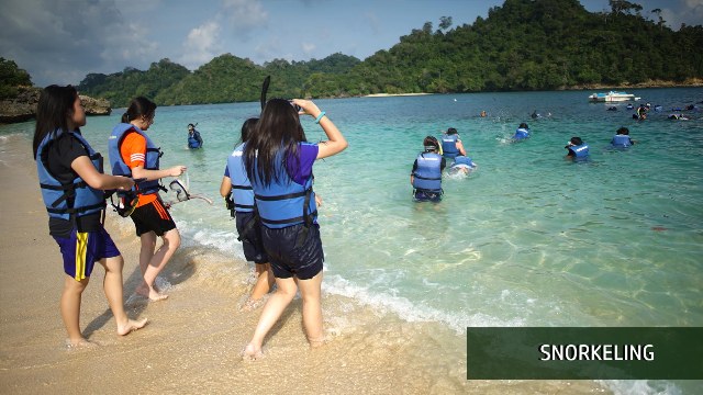 PANTAI TIGA WARNA, KABUPATEN MALANG: PEMIKIRAN PROGRESIF DAN SEMANGAT GOTONG-ROYONG MEMBANGUN PARIWISATA BERBASIS KOMUNITAS