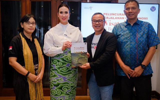 ‘’WISATA RASA DI BUMI PASUNDAN’’, PANDUAN PRAKTIS BAGI PELAKU PARIWISATA JAWA BARAT KEMBANGKAN WISATA GASTRONOMI