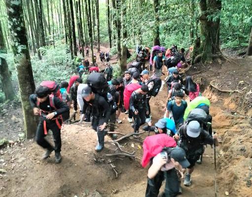APGI DORONG PENGUATAN EKOSISTEM KESELAMATAN PENDAKIAN GUNUNG